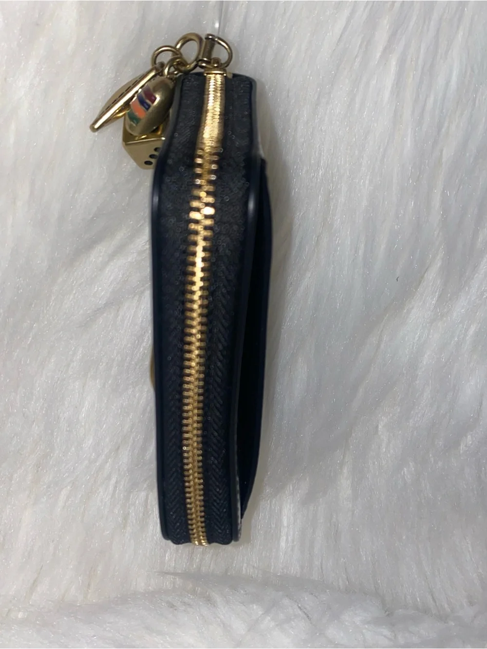 Coach Essential Small Zip Around Wallet With Charms New